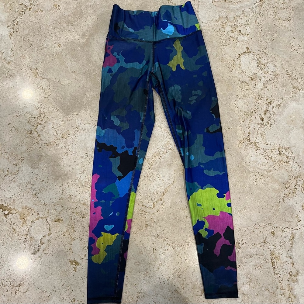 Terez Deep Sea camo high waisted leggings